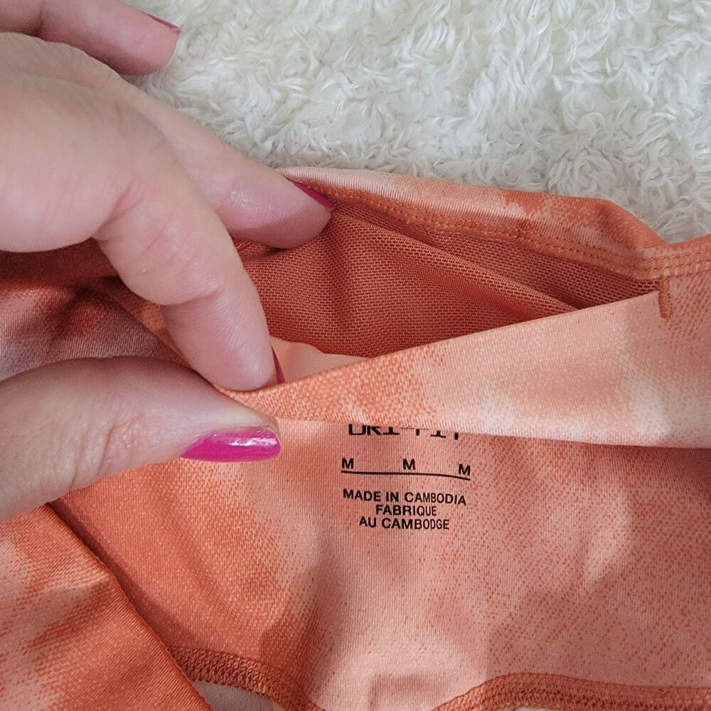 NWT‎ Nike One Luxe Tight Fit Mid Rise Bike Training Shorts 7" Orange  Ombre Sz M - Picture 5 of 14